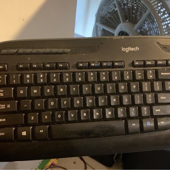 Logitech wireless keyboard. I have 2 - Picture 3 of 8